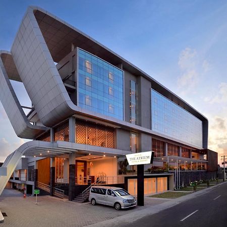 The Atrium Hotel & Resort Yogyakarta Melati Extérieur photo