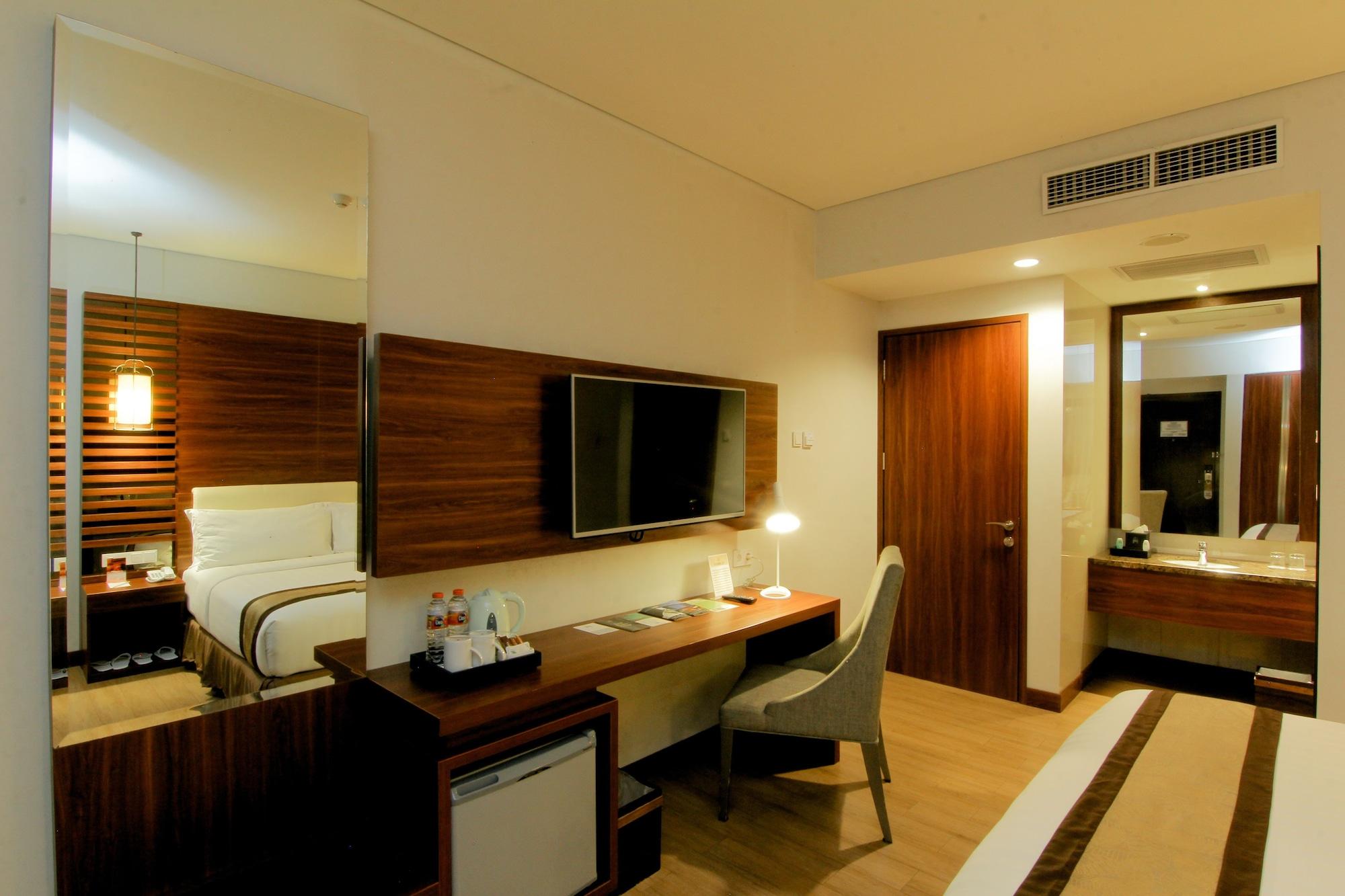The Atrium Hotel & Resort Yogyakarta Melati Extérieur photo
