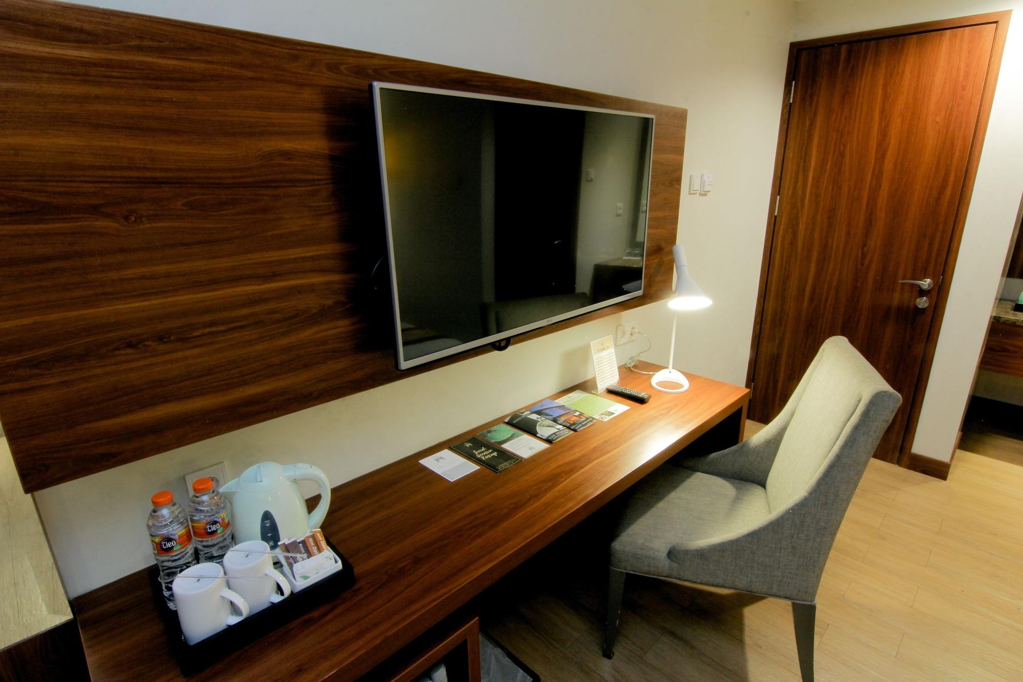The Atrium Hotel & Resort Yogyakarta Melati Extérieur photo